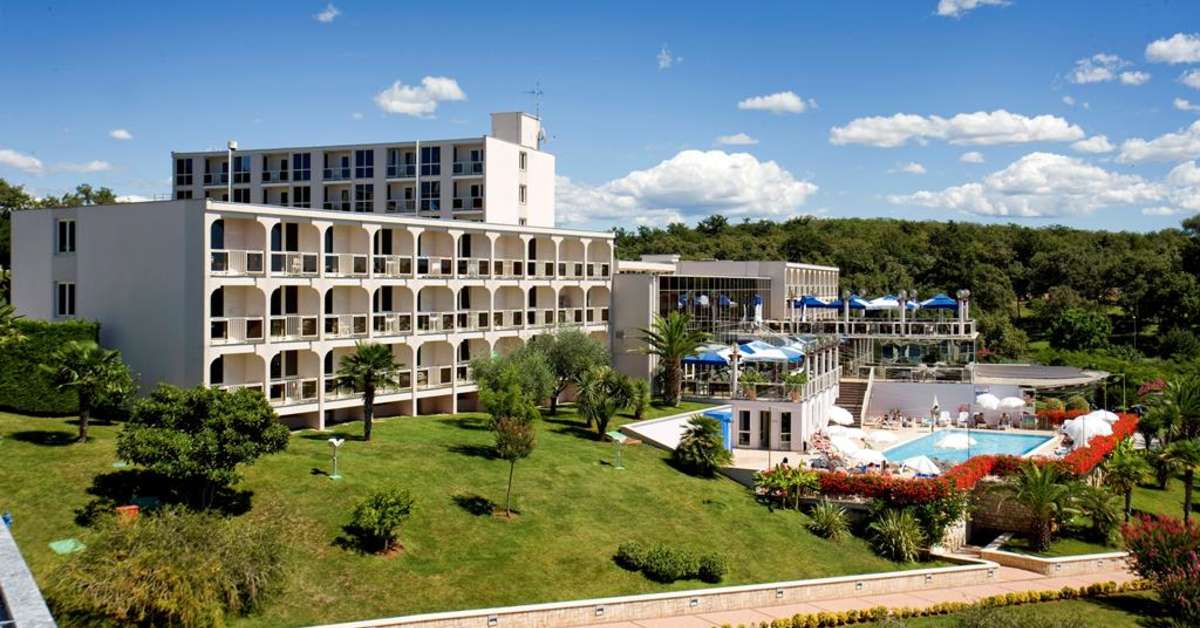 Een foto van de buitenkant van Hotel Istra Plava Laguna