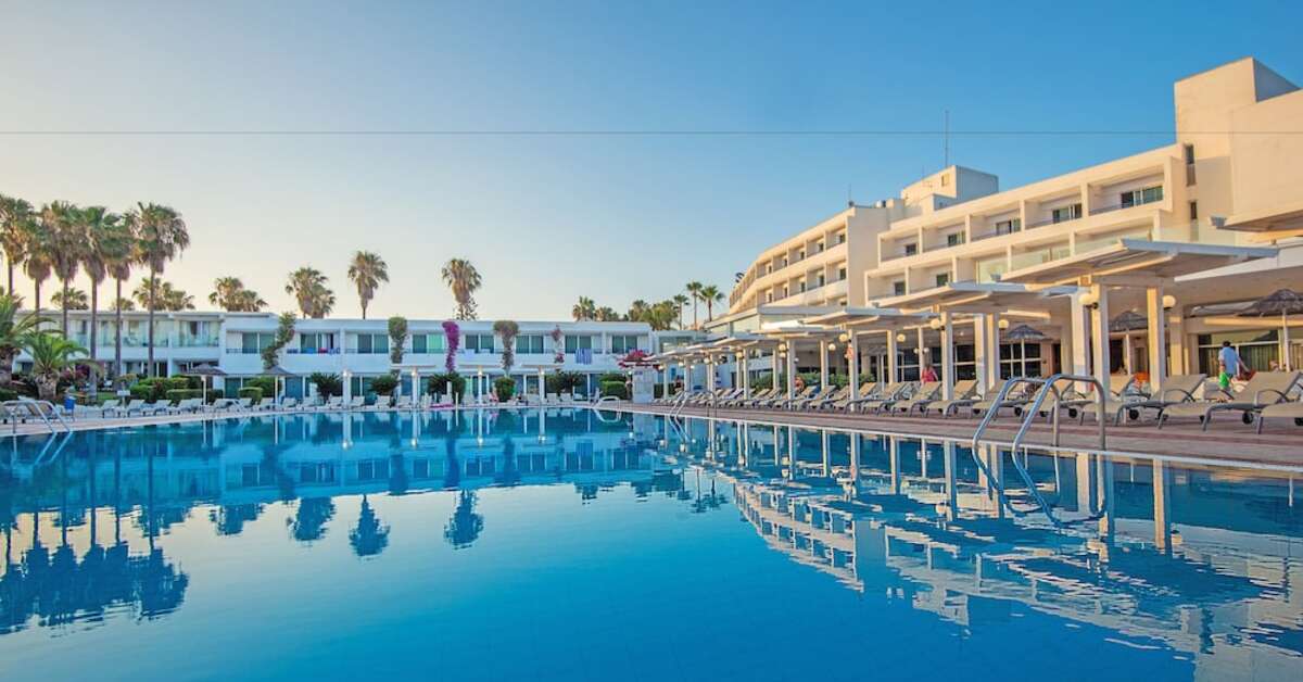 Ein Foto vom Pool im Dome Beach Hotel & Resort