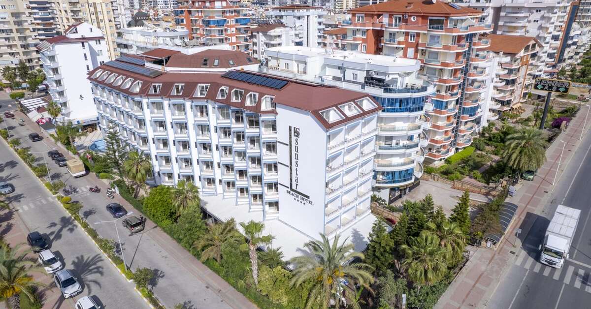 Een foto van de buitenkant van Sun Star Beach Hotel