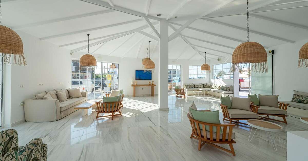 Een foto van High Beach White