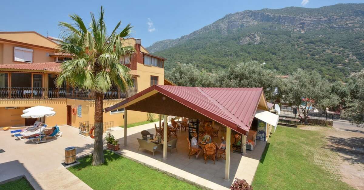 Een foto van de faciliteiten bij Belcehan Beach Hotel