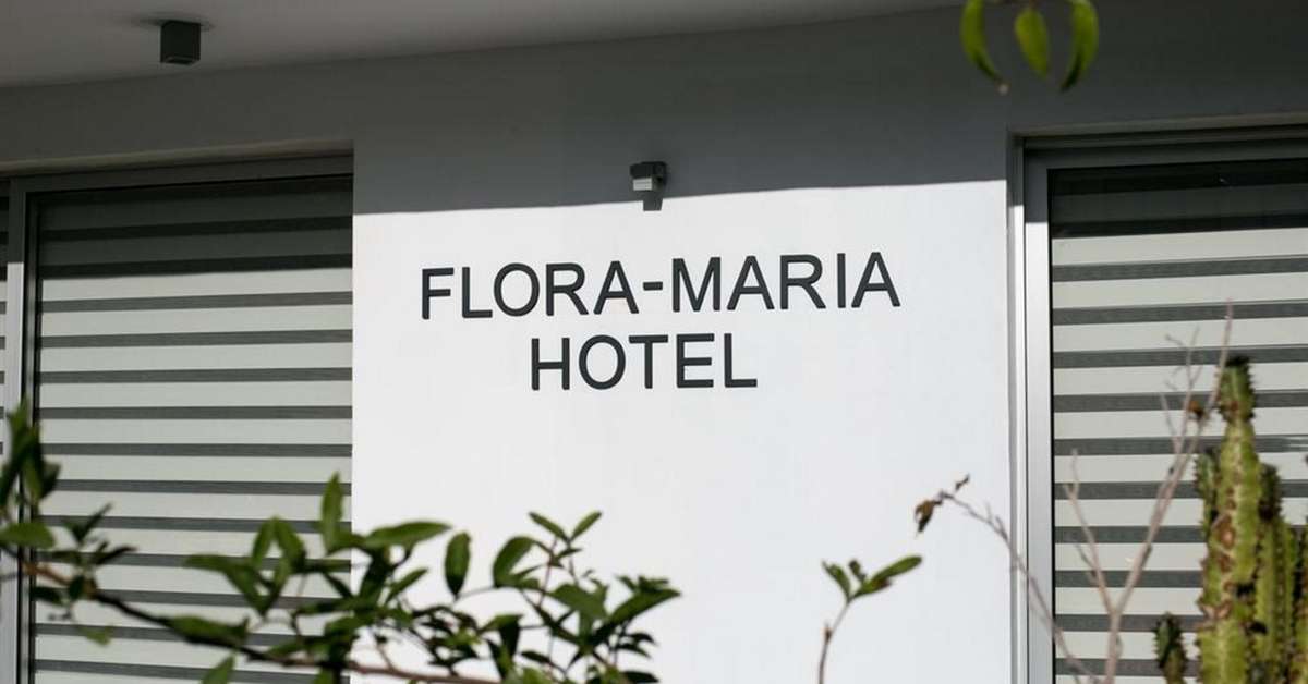 Een foto van de buitenkant van Flora Maria Hotel & Annex
