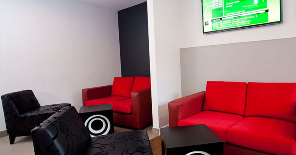 Een foto van het interieur van Point A Hotel Liverpool Street