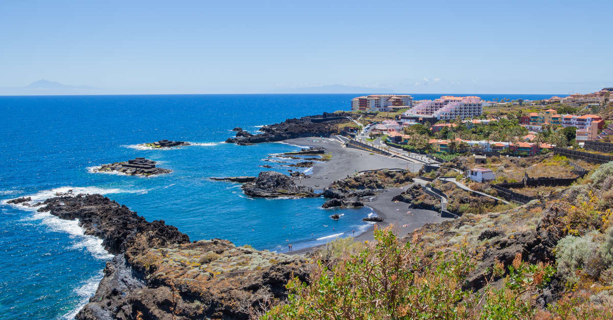 Ein Foto vom Strand beim Apartments Centro Cancajos