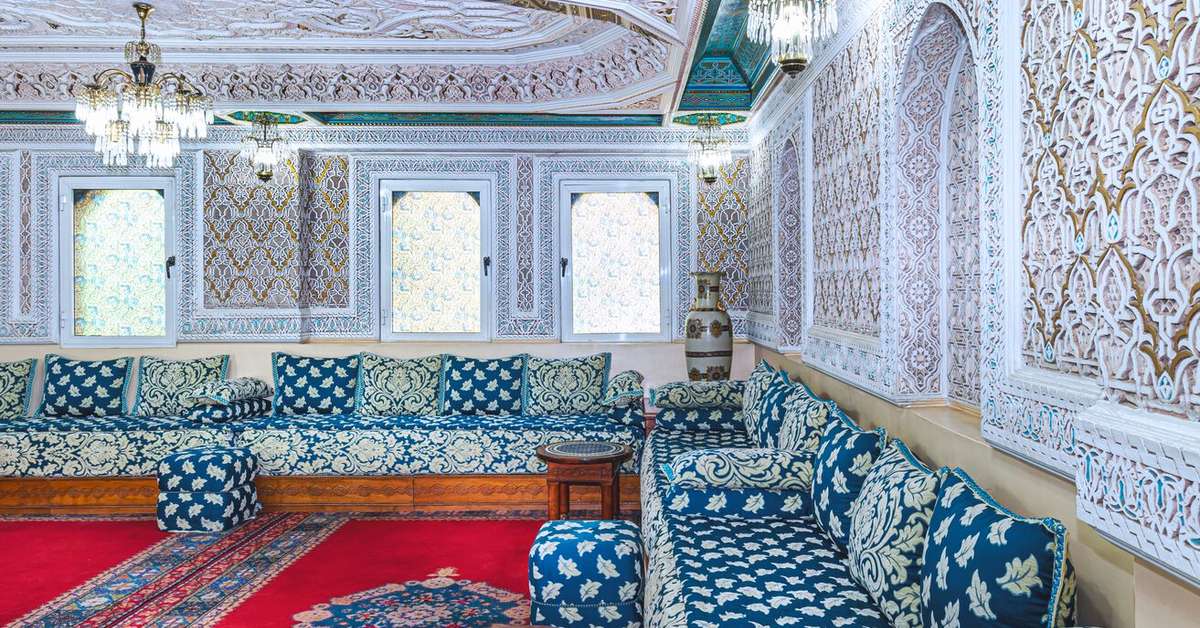 Een foto van het interieur van Hotel Akabar