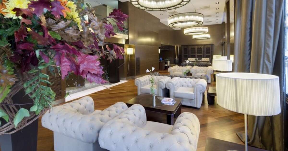 Een foto van het interieur van Hotel Barcelona Colonial
