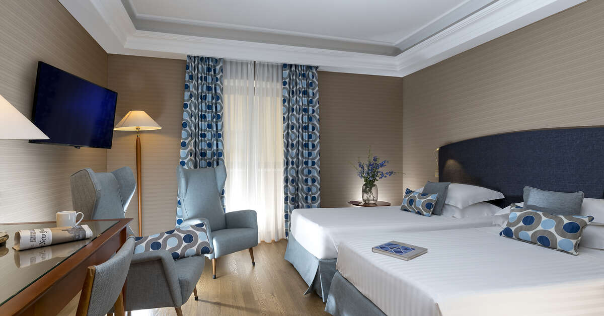 Een foto van Royal Continental Hotel