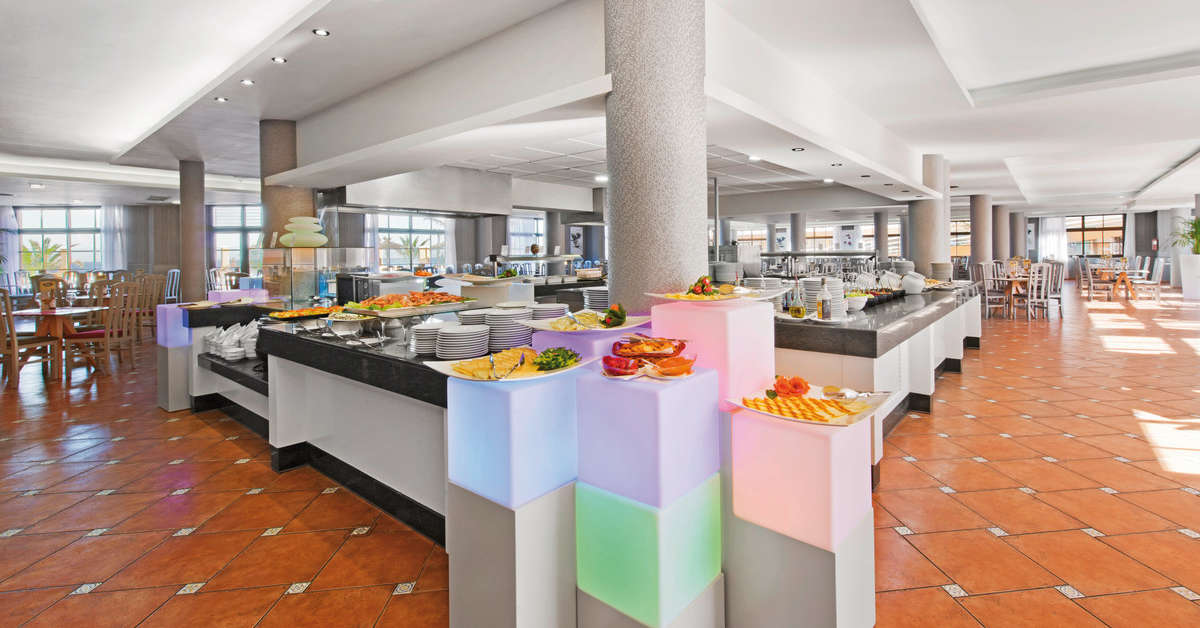 Een foto van de faciliteiten bij Elba Castillo San Jorge & Antigua Suite Hotel