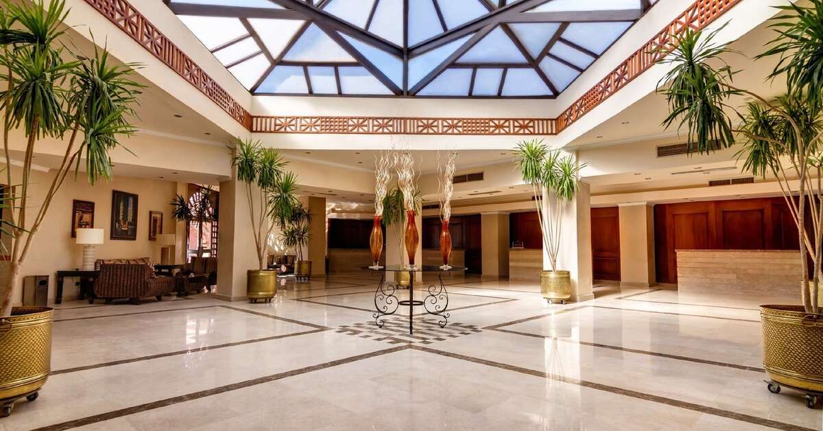 Een foto van het interieur van Eagles Paradise Abu Soma Resort