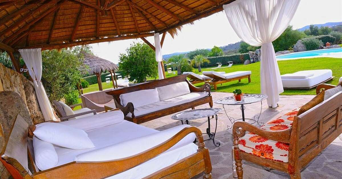 Een foto van het terras bij Hotel Ollastu