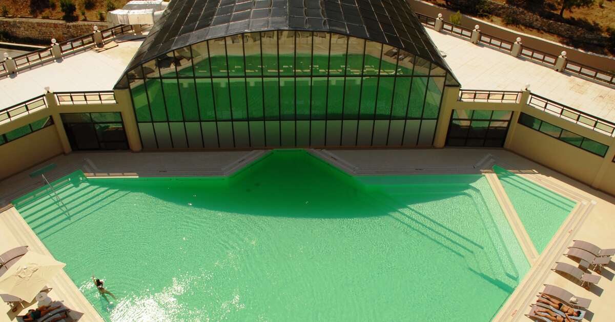 Een foto van het zwembad bij Kaya Izmir Thermal & Convention