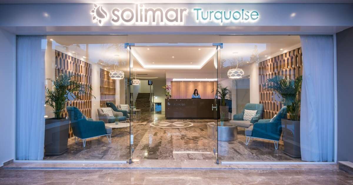 Een foto van de buitenkant van Solimar Turquoise