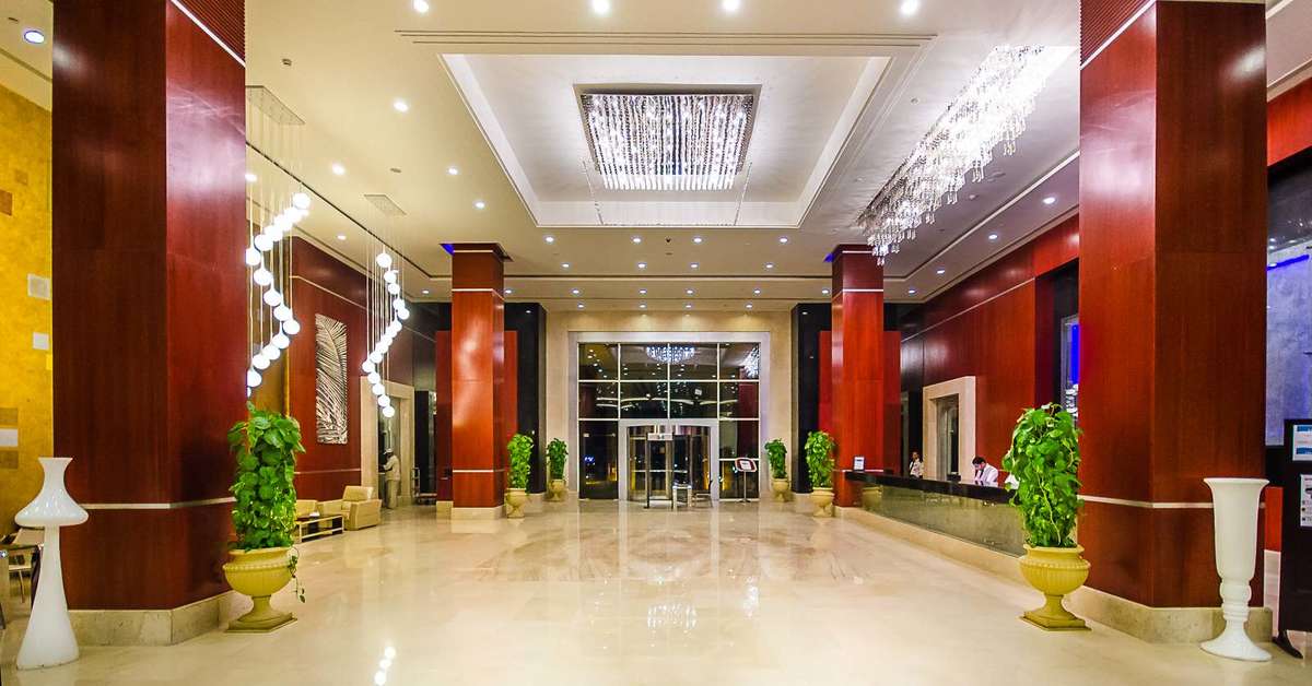 Een foto van het interieur van Serenity Alma Heights