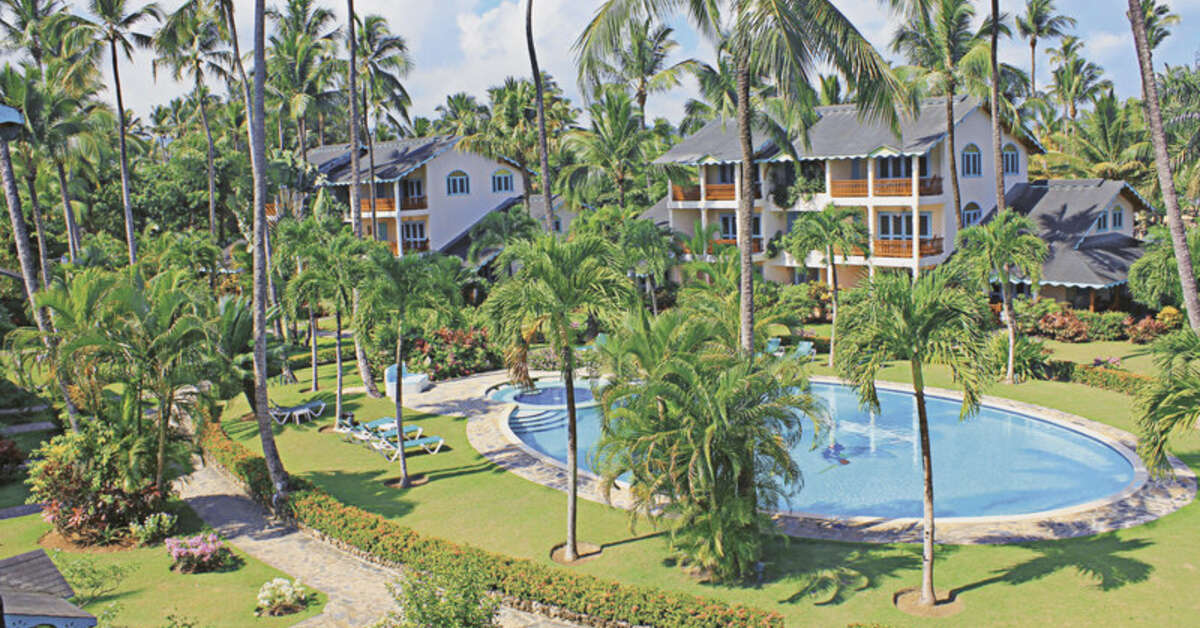 Een foto van het zwembad bij Hotel Playa Colibri