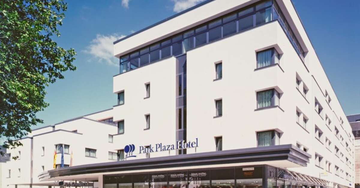 Een foto van de buitenkant van Park Plaza Trier