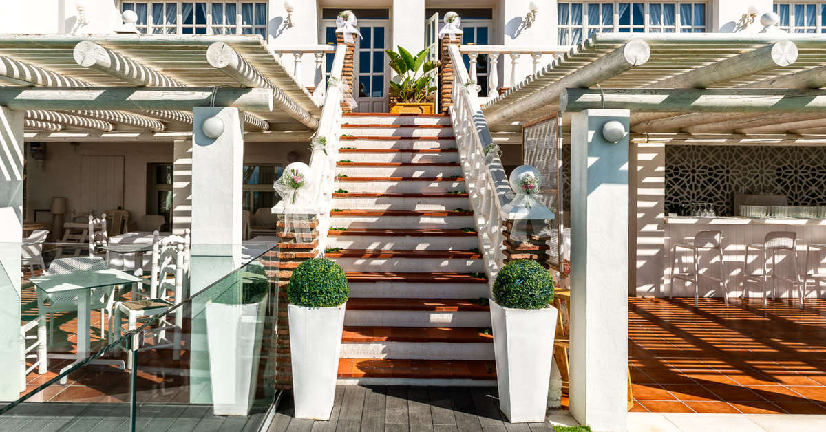 Een foto van de buitenkant van Hotel Santa Rosa