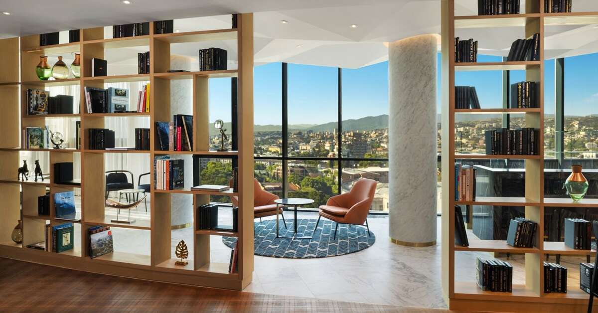 Een foto van Paragraph Freedom Square a Luxury Collection Hotel