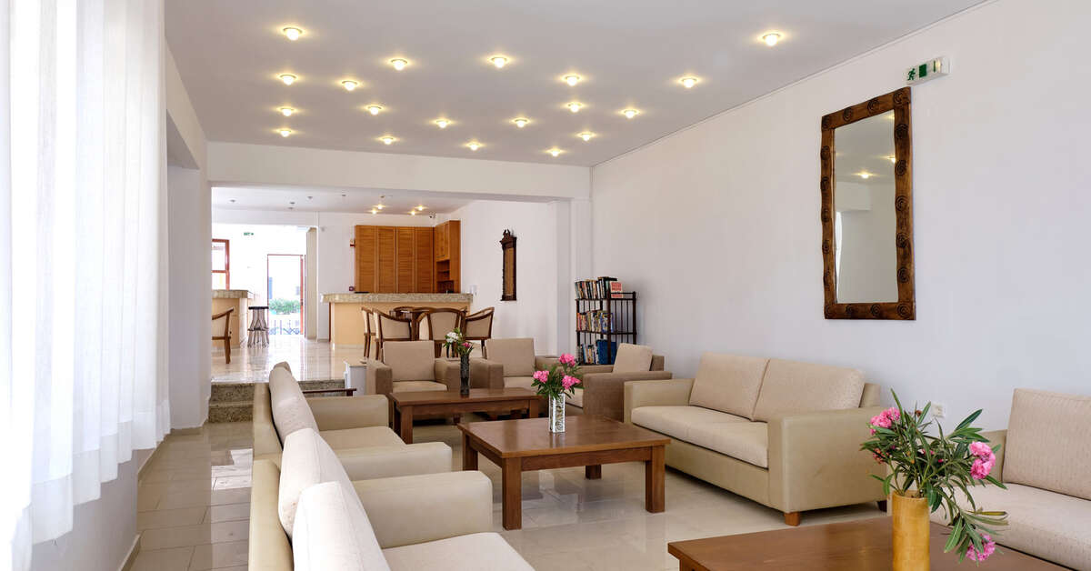 Een foto van het interieur van Niros Beach