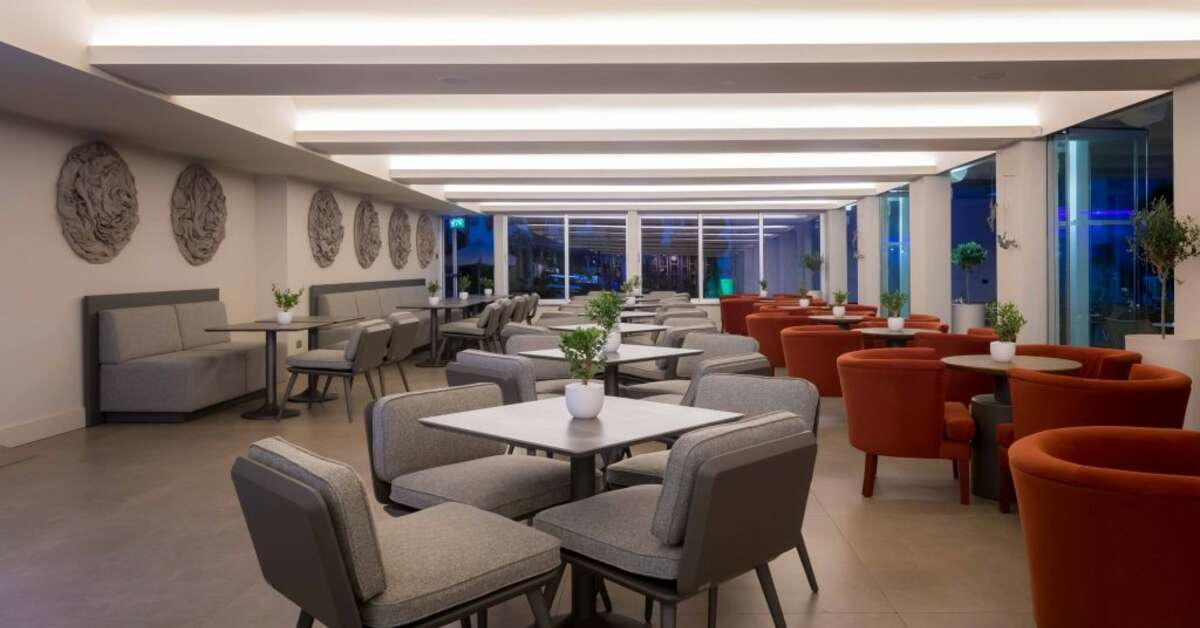 Een foto van de faciliteiten bij Tasia Maris Beach Hotel