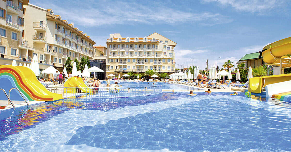 Een foto van het zwembad bij Side Aluna Hotel
