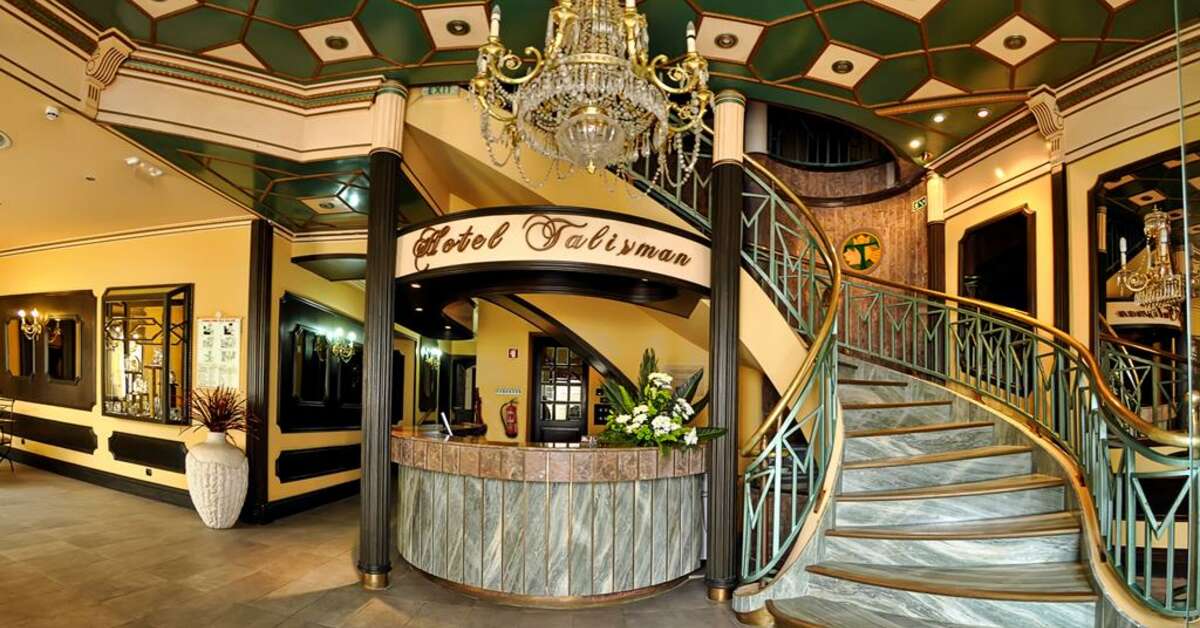 Een foto van het interieur van Hotel Talisman