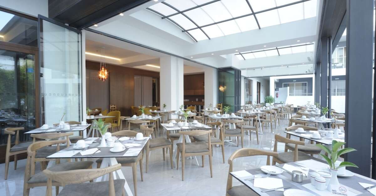 Ein Foto von den Einrichtungen im Atrium Ambiance Hotel