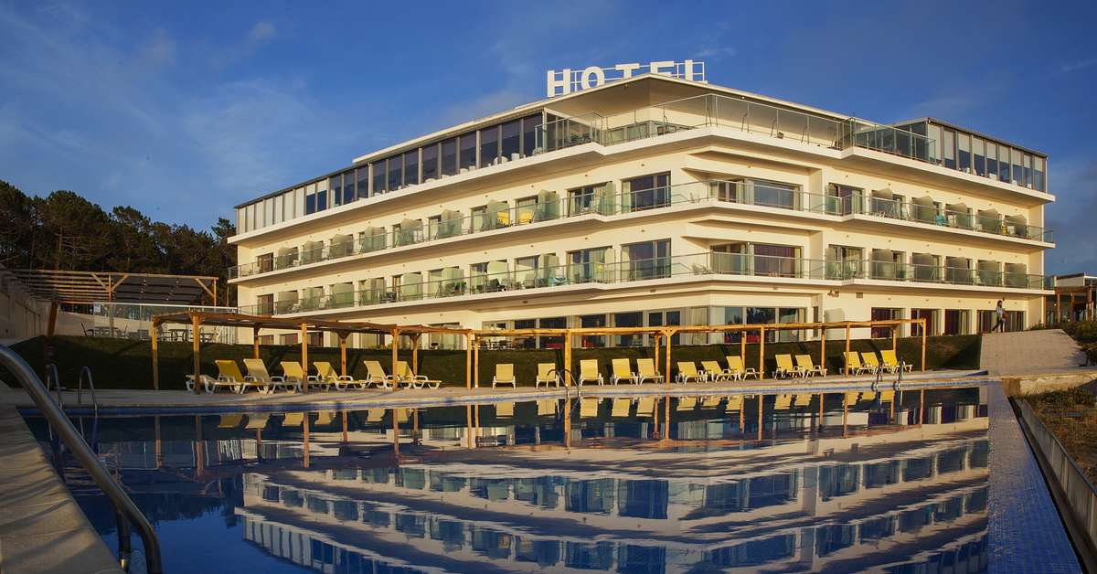 Een foto van het zwembad bij Hotel Miramar Sul