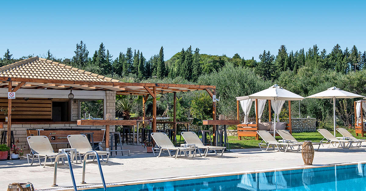 Een foto van het zwembad bij Ekati Mare Boutique Resort