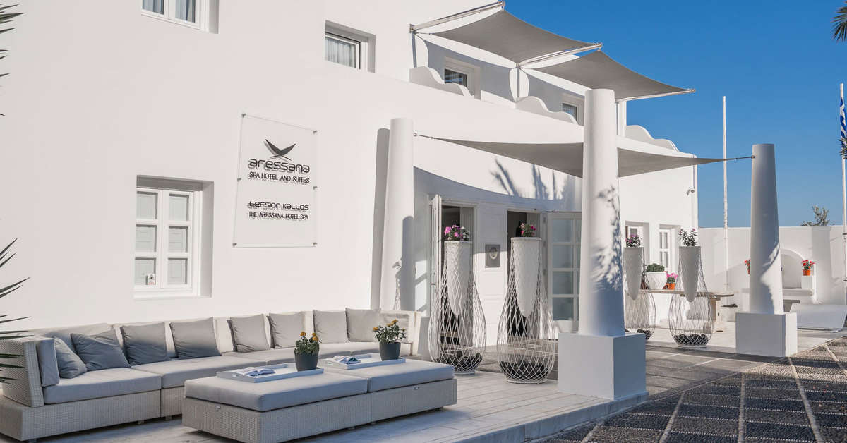 Een foto van de buitenkant van Aressana Spa Hotel & Suites