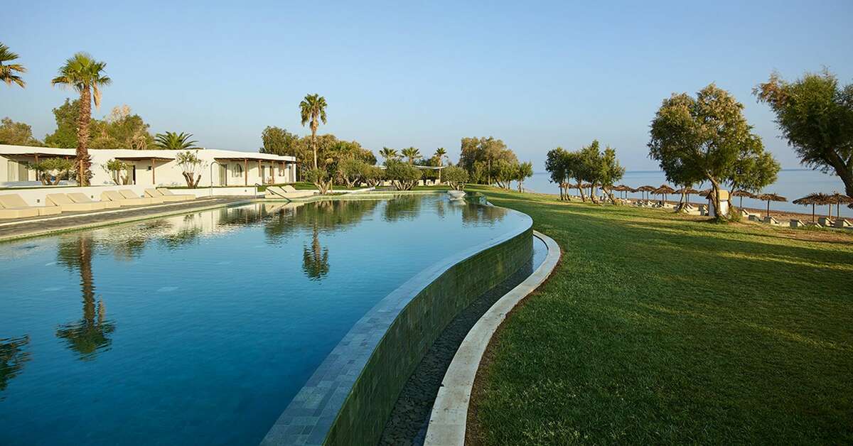 Een foto van het zwembad bij Grecotel Casa Marron