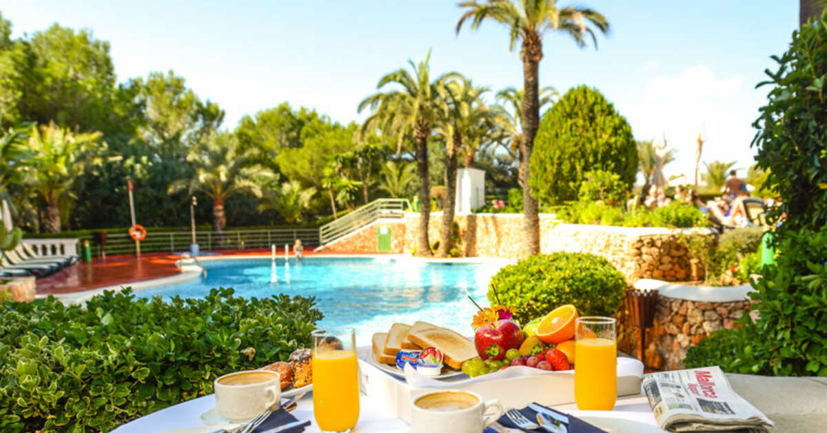 Een foto van het zwembad bij Ona Cala Pi Club Aparthotel