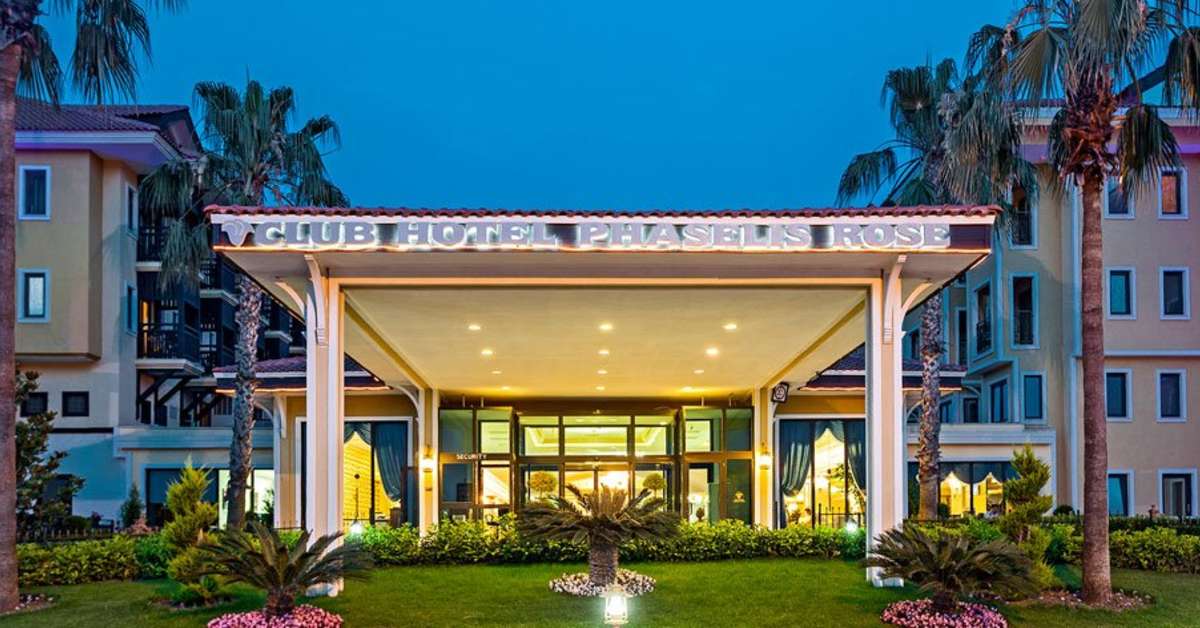 Een foto van de buitenkant van Club Hotel Phaselis Rose