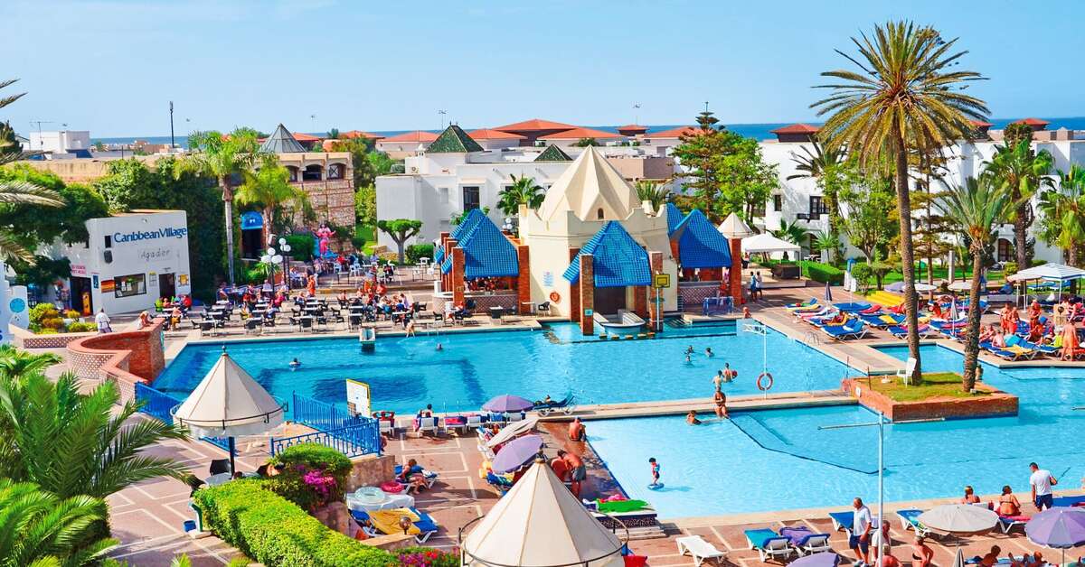 Een foto van het zwembad bij Caribbean Village Agador