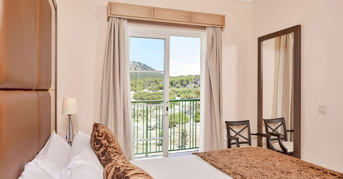 Een foto van Hotel Zafiro Cala Mesquida