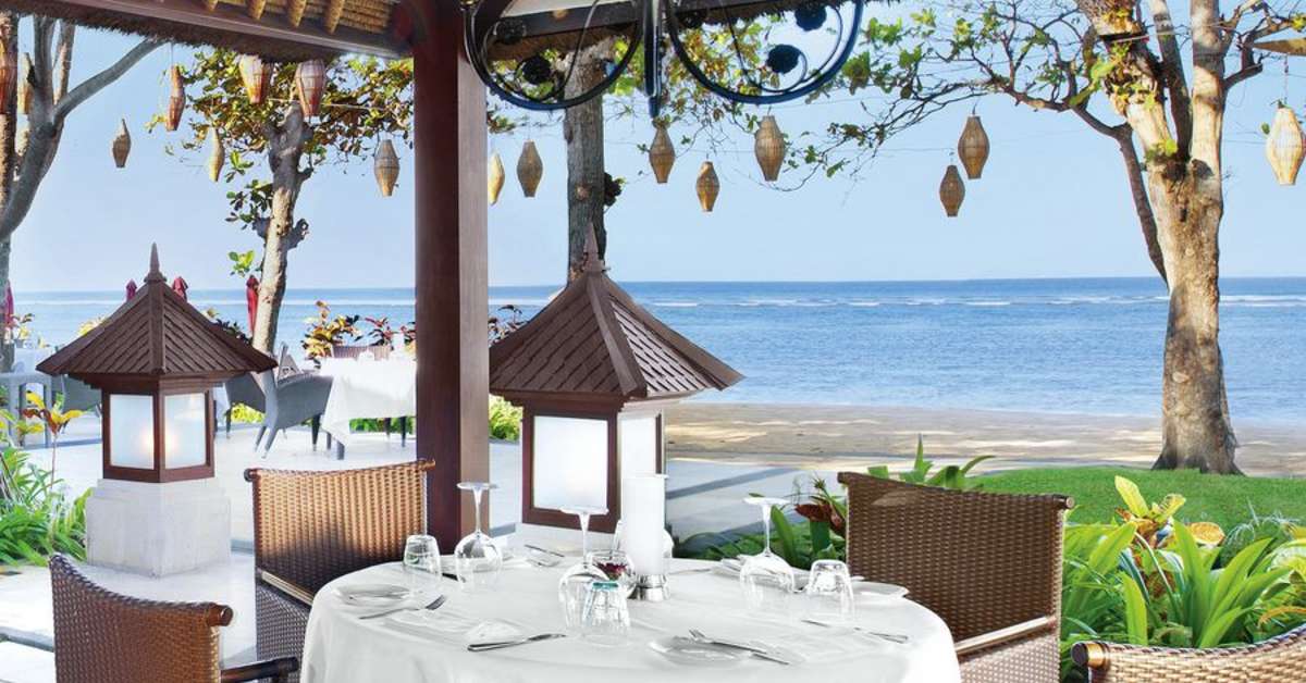 Een foto van het terras bij The Laguna Resort & Spa