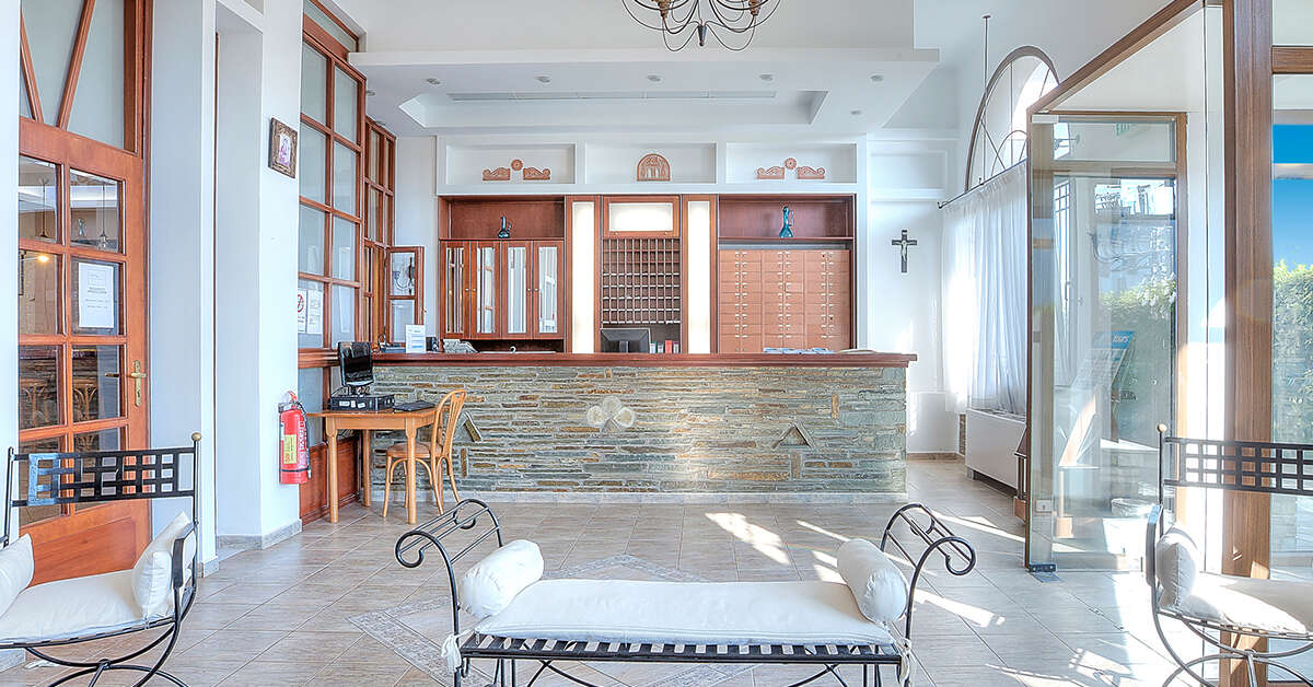 Een foto van het interieur van Acrotel Lily Ann Village
