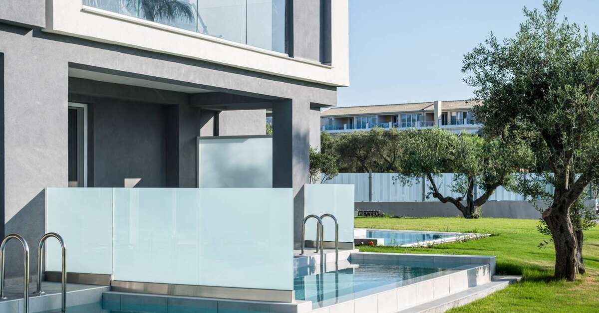 Ein Foto Acharavi Beach Hotel
