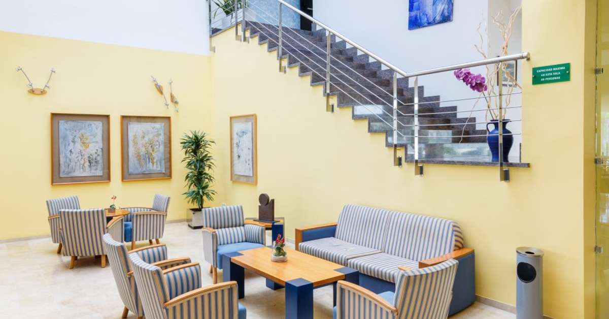 Een foto van het interieur van Dunes Platja Aparthotel