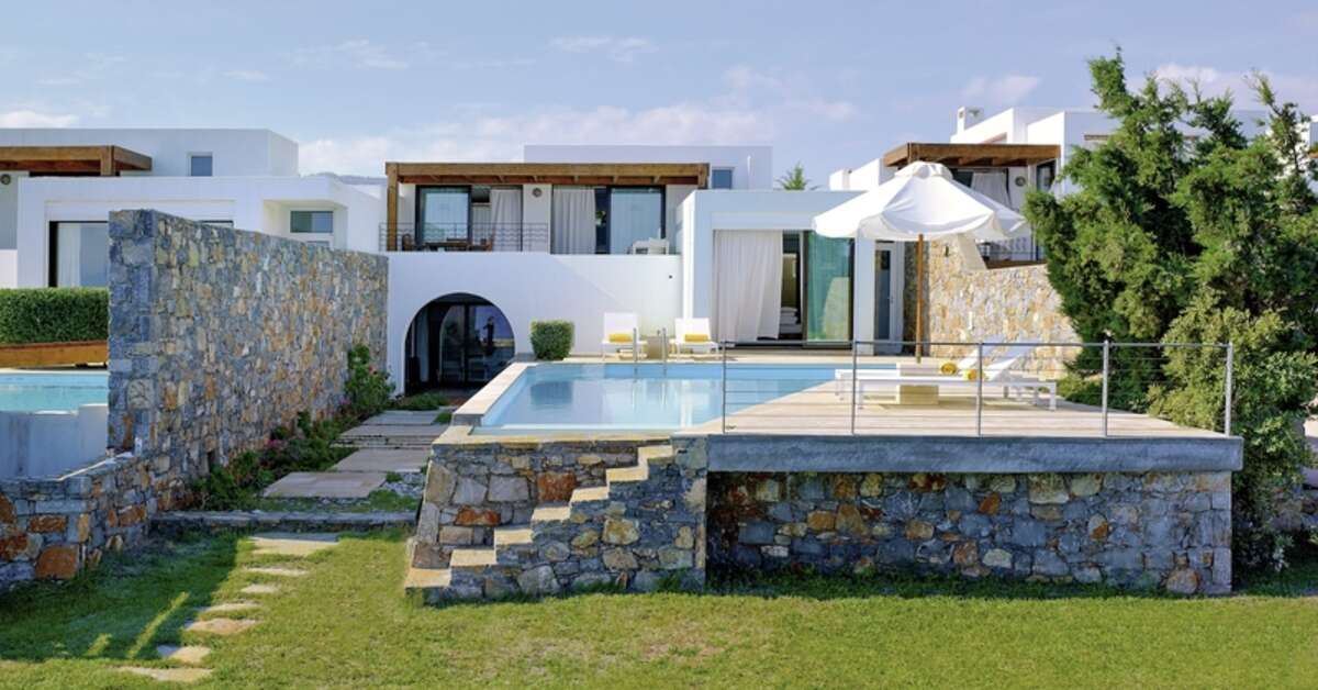 Een foto van het zwembad bij St. Nicolas Bay Resort