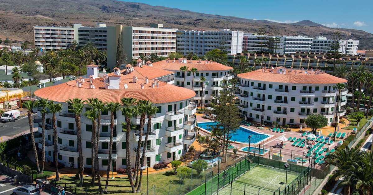 Een foto van de buitenkant van Appartementen Las Faluas