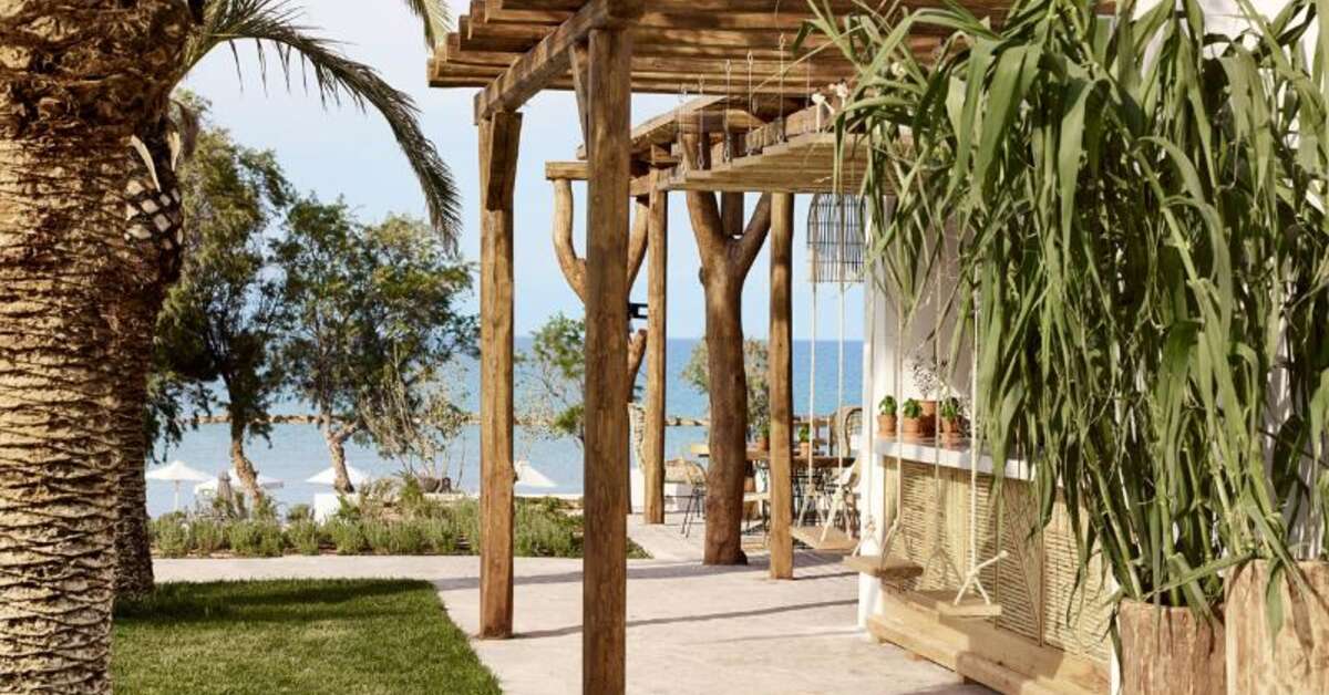 Een foto van de buitenkant van Grecotel Casa Marron