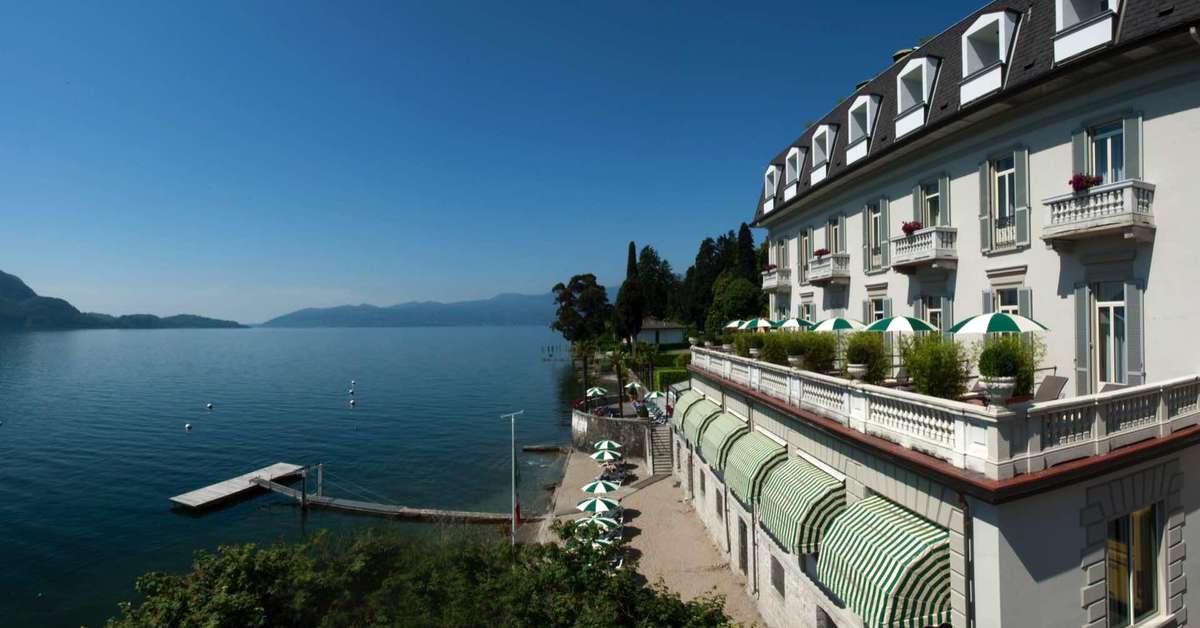 Een foto van de buitenkant van Hotel Ghiffa