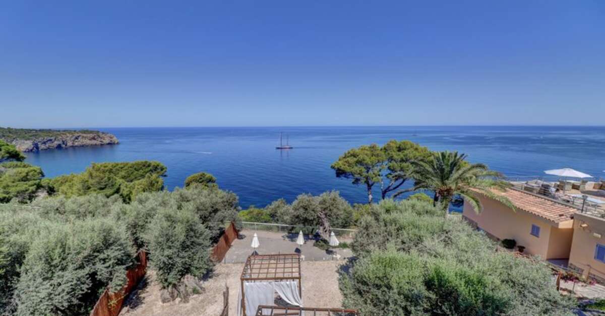 Een foto van de buitenkant van Hotel Hoposa Costa D'Or