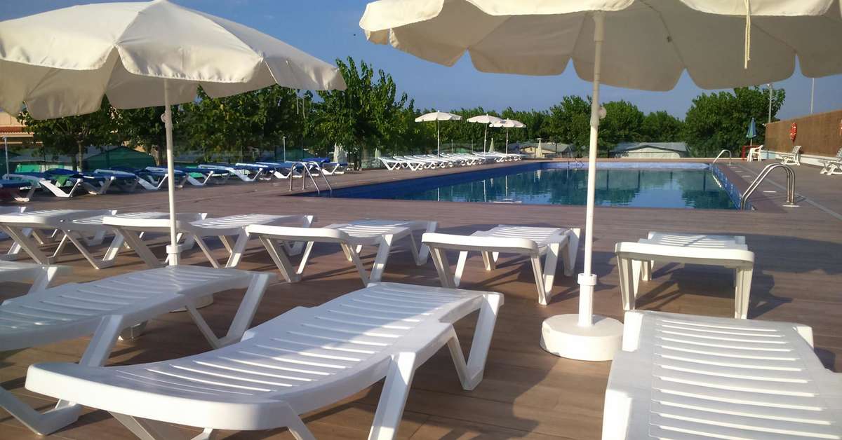 Een foto van het zwembad bij Camping Resort Els Pins