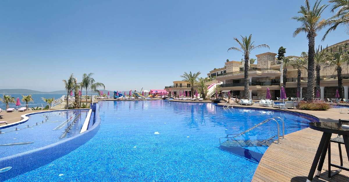 Een foto van het zwembad bij The Plaza Bodrum