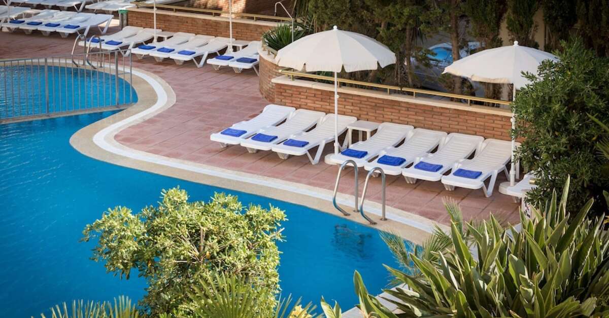 Een foto van het zwembad bij H-Top Royal Sun