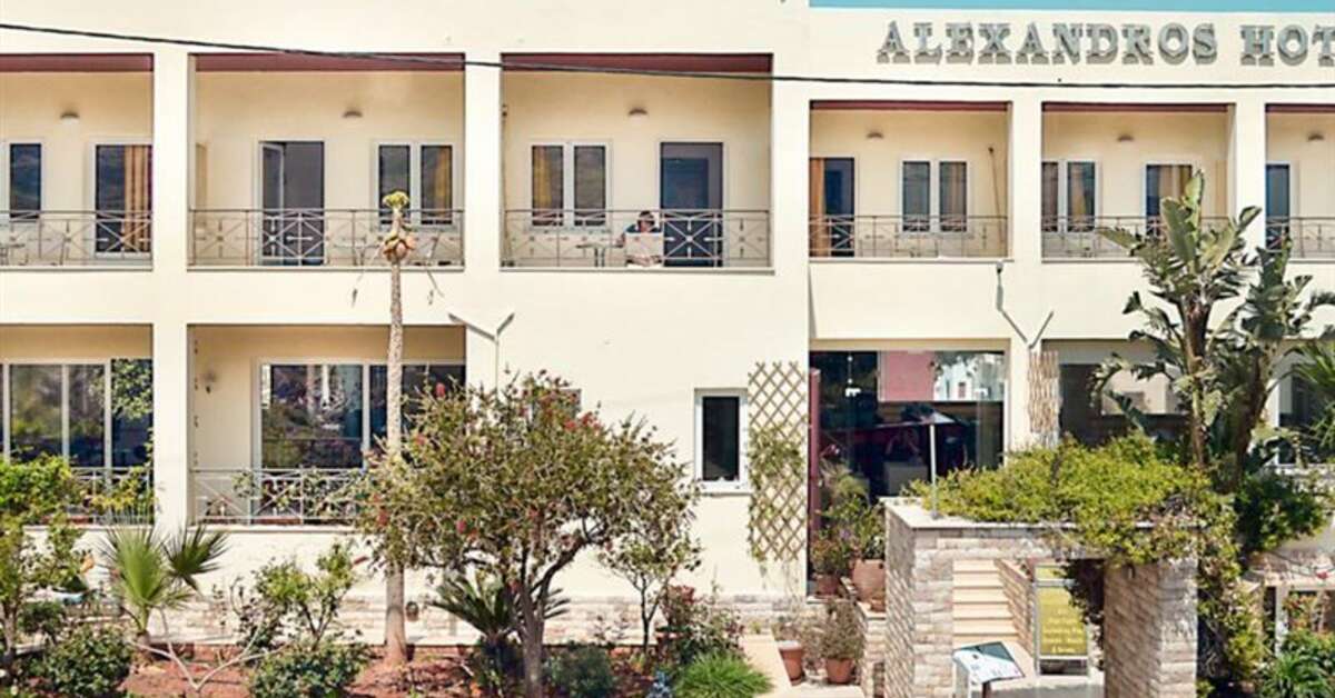 Een foto van de buitenkant van Alexandros Hotel