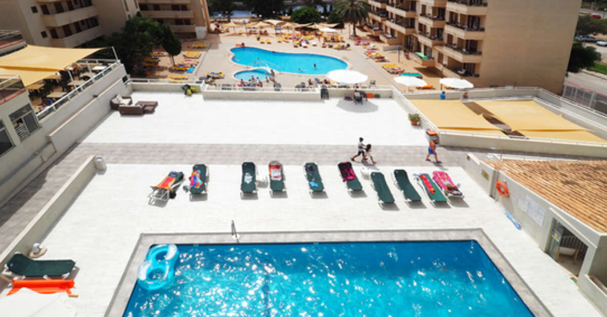 Een foto van het zwembad bij Bei Juan Playamar Hotel & Appartementen