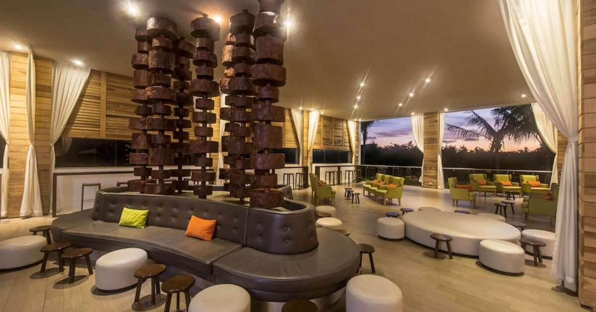 Een foto van het interieur van Platinum Yucatan Princess All Suites & Spa Resort