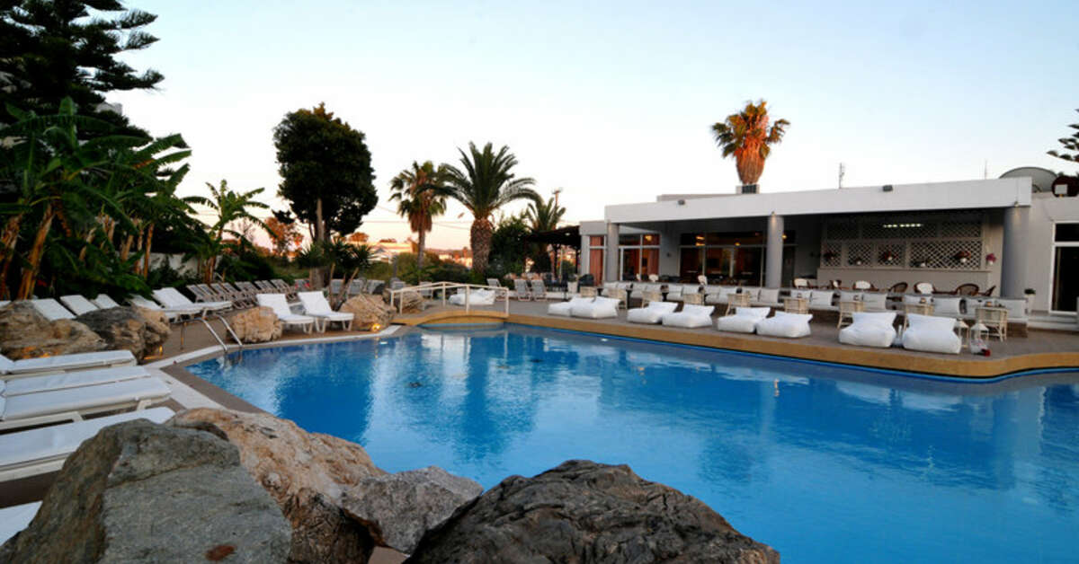 Ein Foto vom Pool im Palm Beach Hotel Kos